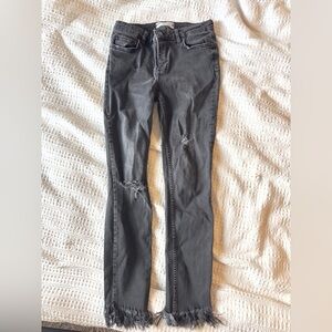FP FREE PEOPLE Gray Distressed Jeans size 26